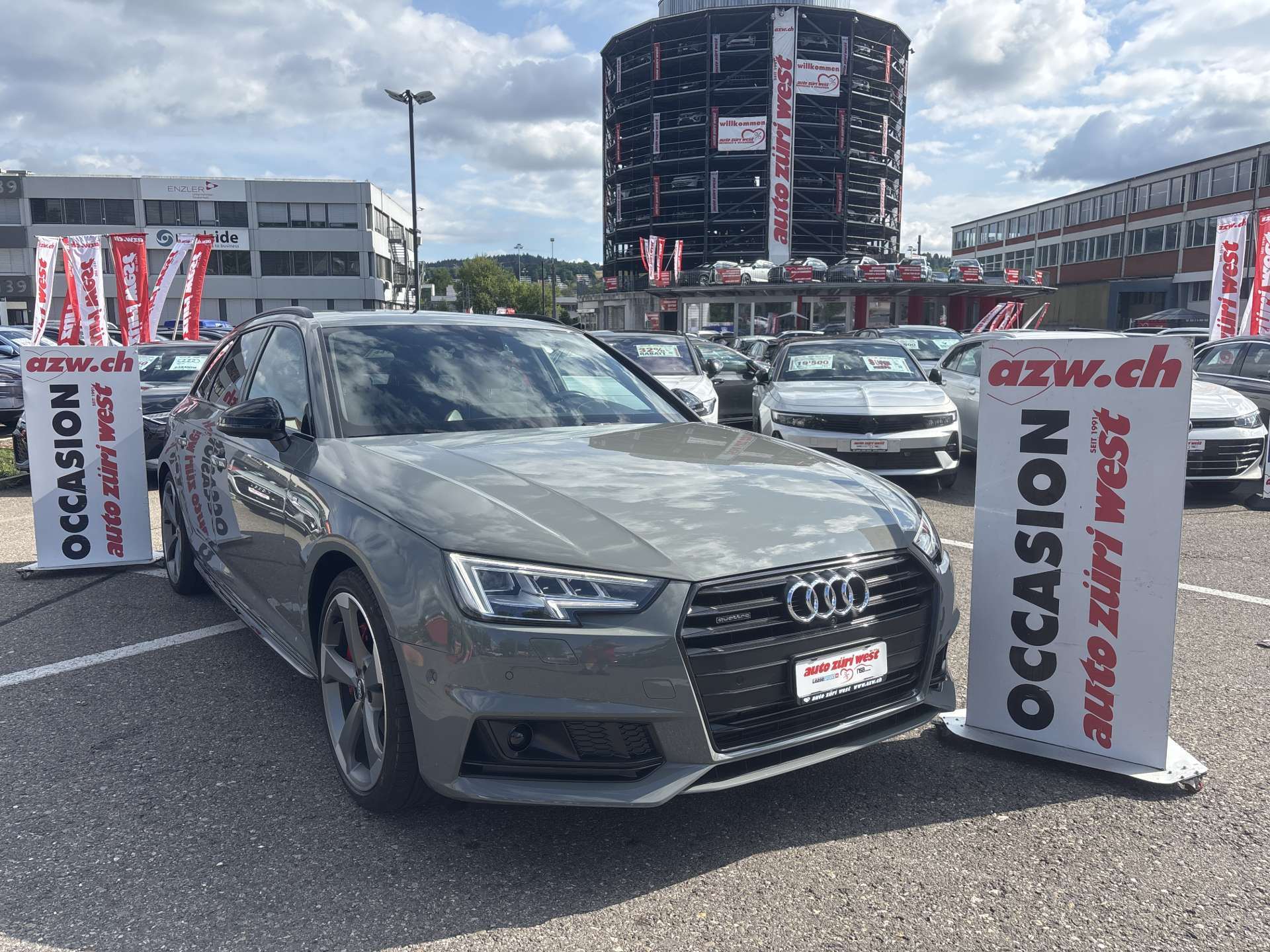 Audi A4 · 1